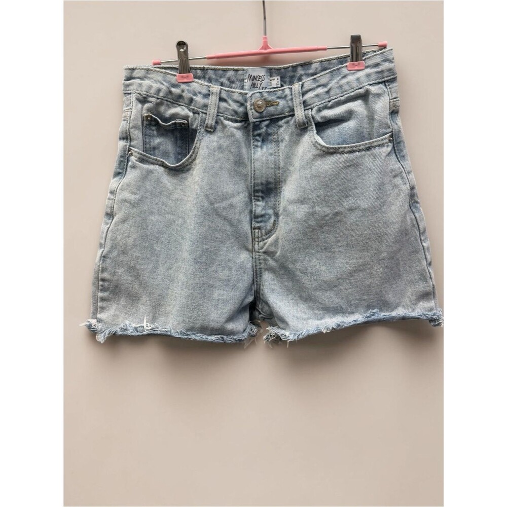 Princess Polly Light Wash Distressed Denim Shorts Size 4